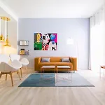 \'Montano Four\' Center By Ele Apartments