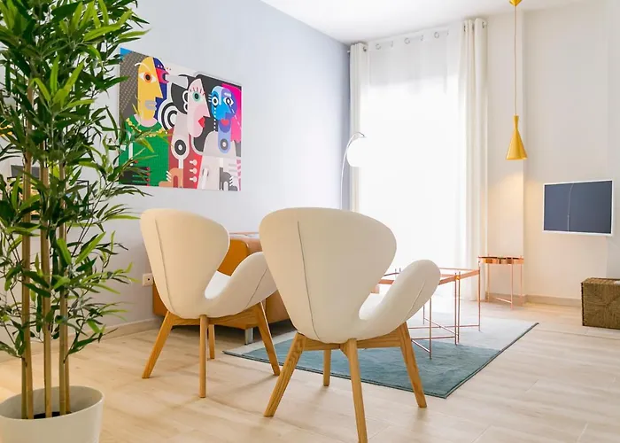 \'Montano Four\' Center By Ele Apartments
